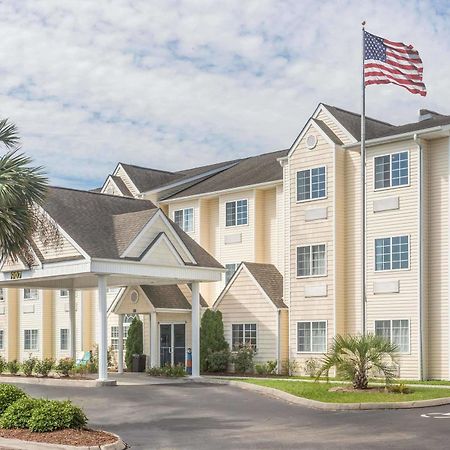 Microtel Inn & Suites By Wyndham Carolina Beach Exterior photo